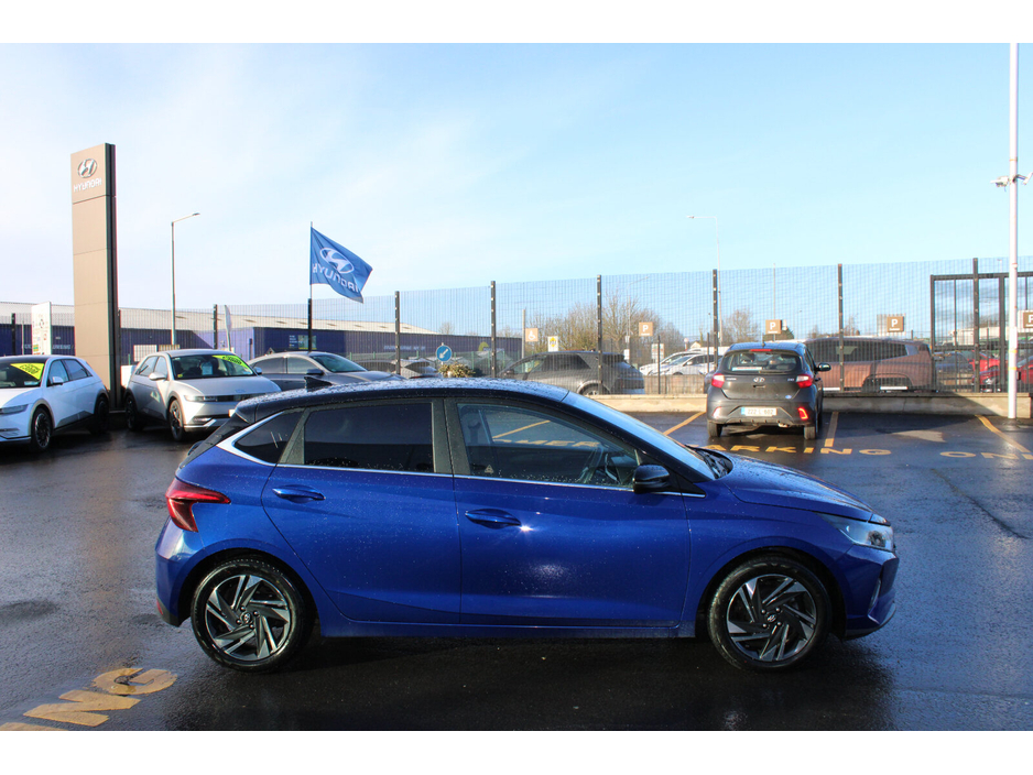 2022 Hyundai i20 1.2 Launch Edition 2 Tone Roof €18,950