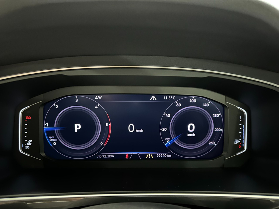 2019 Volkswagen Tiguan - image 25