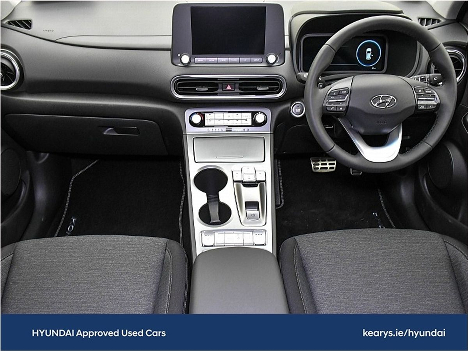 2023 Hyundai Kona - image 4