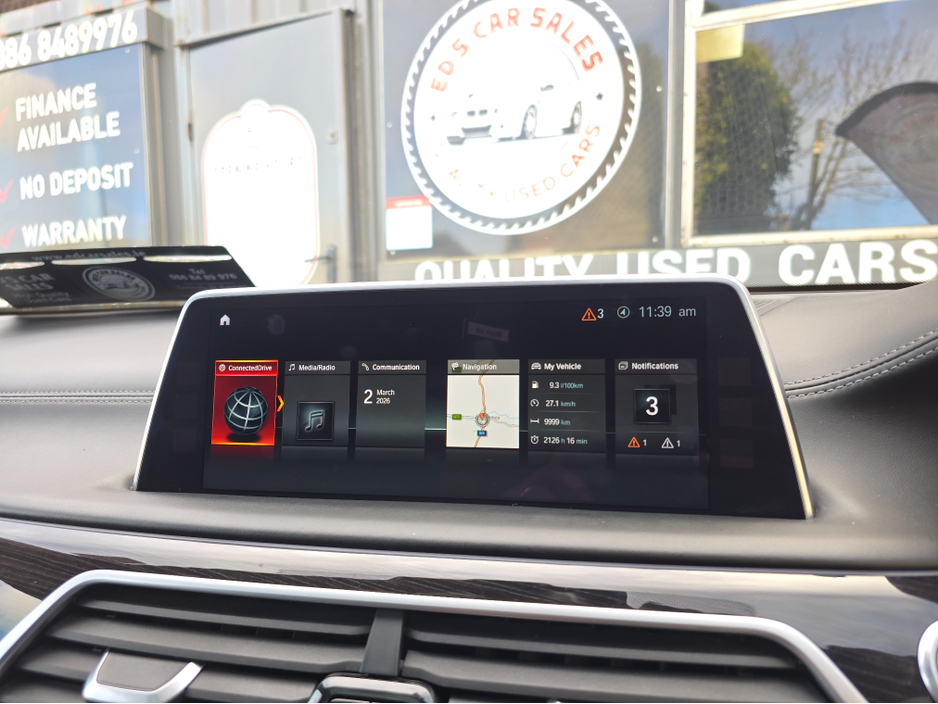 2018 BMW 7 Series - image 31