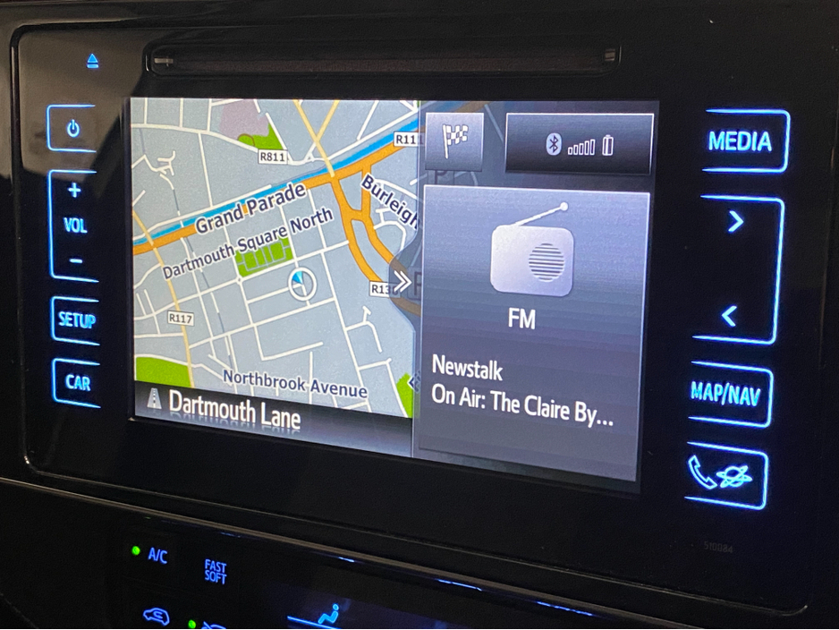 2018 Toyota Auris HYBRID LUNA SPORT@ WALTONS GARAGE RANELAGH €17,950