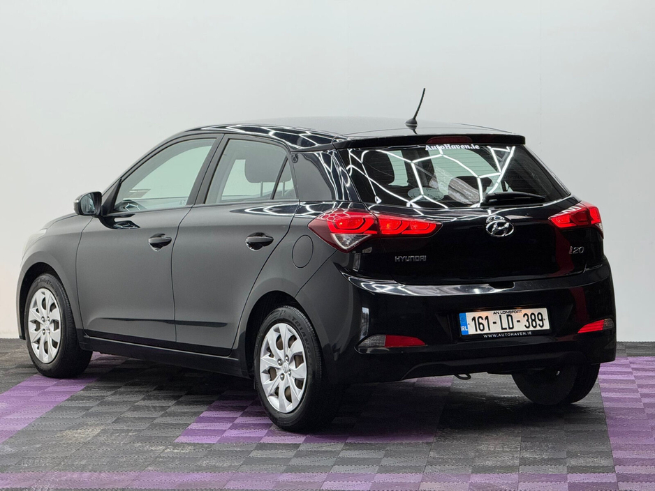 2016 Hyundai i20 - image 4