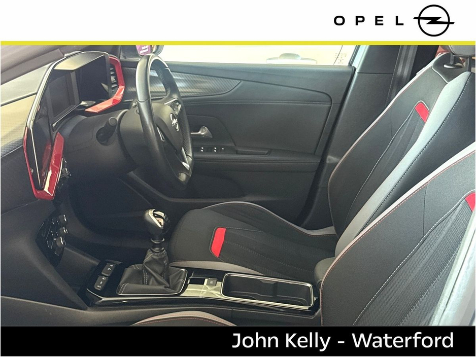 2022 Opel Mokka - image 4