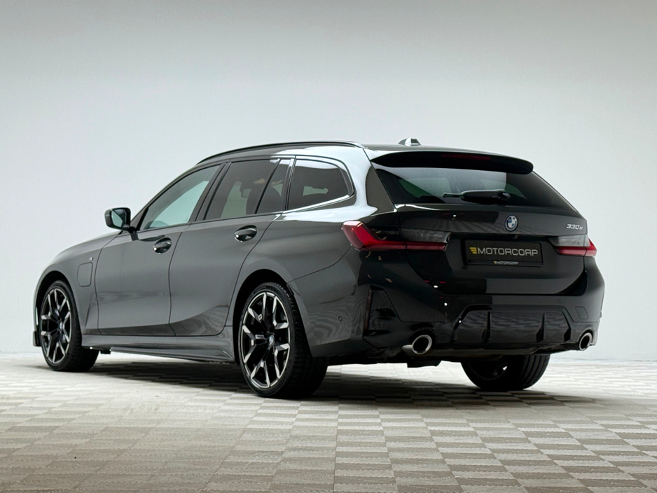 2025 BMW 3 Series 330E M SPORT €57,990