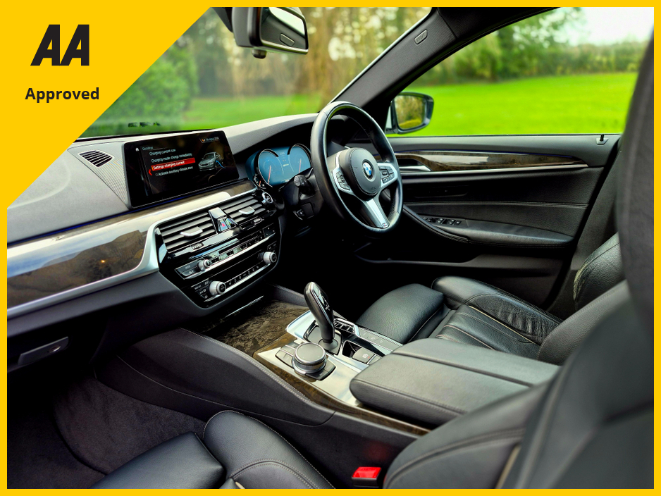 2017 BMW 5 Series M sport+Hybrid+M Performance Kit €25,995