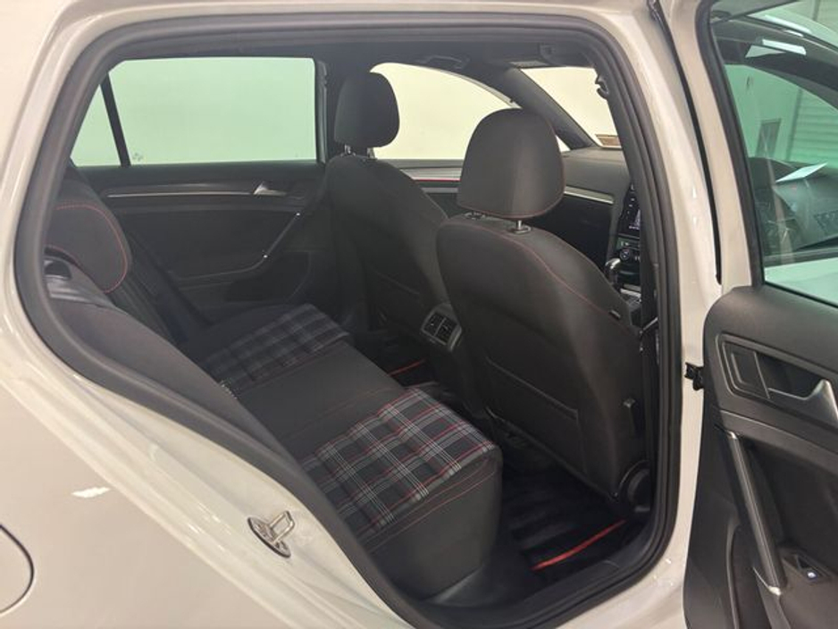 2017 Volkswagen Golf 2.0 TSI 5DR 230HP GTI DSG €20,850