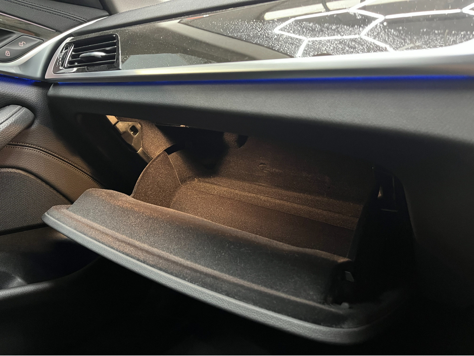 2018 BMW 5 Series €24950! 2018 BMW 520D 523D LUXURY 2.0 AUTOMATIC / CRUISE CONTROL / 360° PARKING CAMERA / ELECTRIC MEMORY & HEATED SEATS / HEATED REAR SEATS €24,950