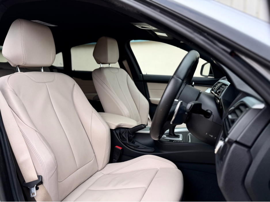 2016 BMW 4 Series - image 13