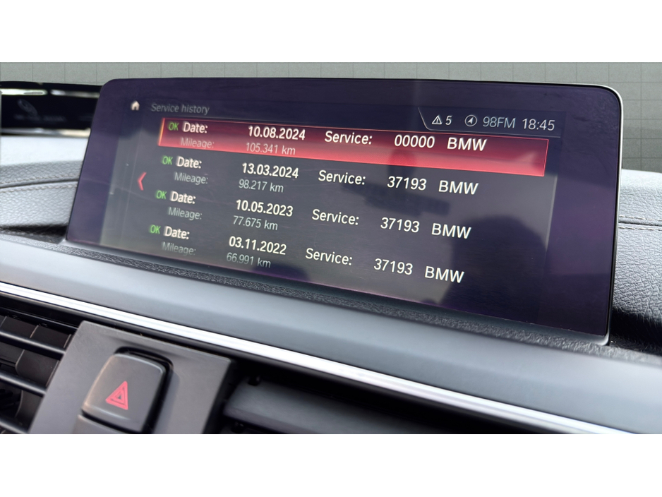 2018 BMW M4 - image 30