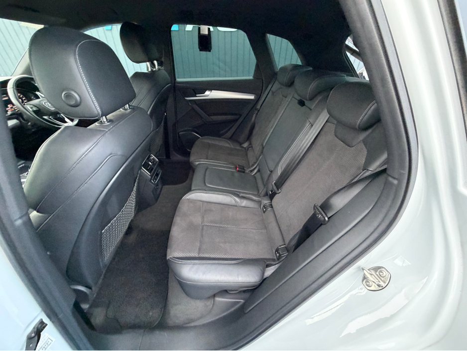 2019 Audi Q5 - image 28