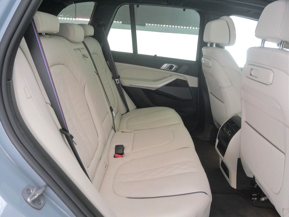 2025 BMW X5 xDrive50e M Sport €109,900