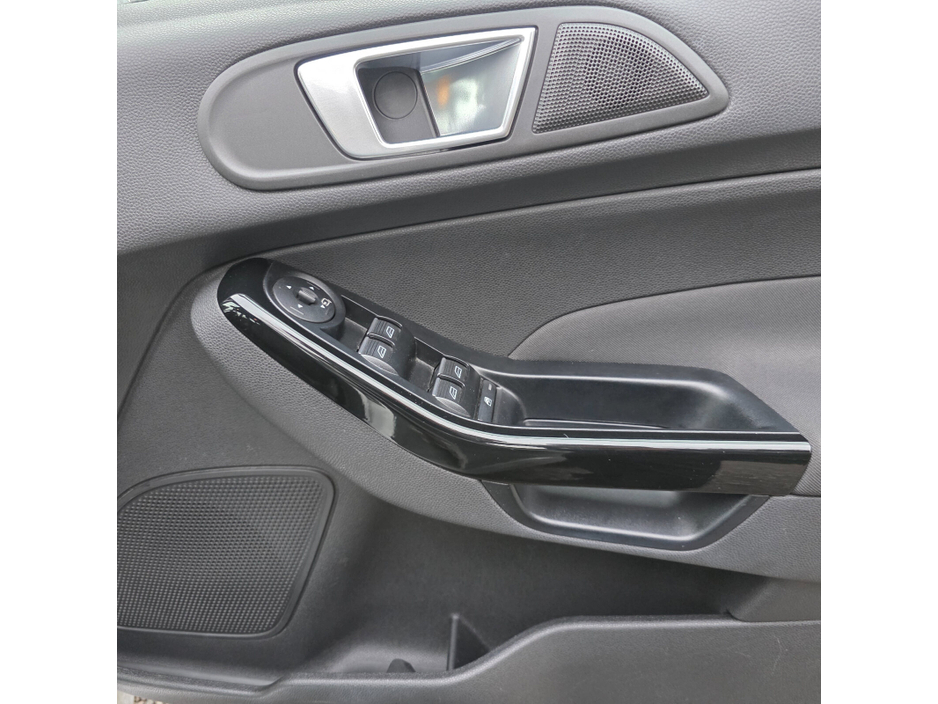 2016 Ford Fiesta 1.25 82PS Titanium €10,450