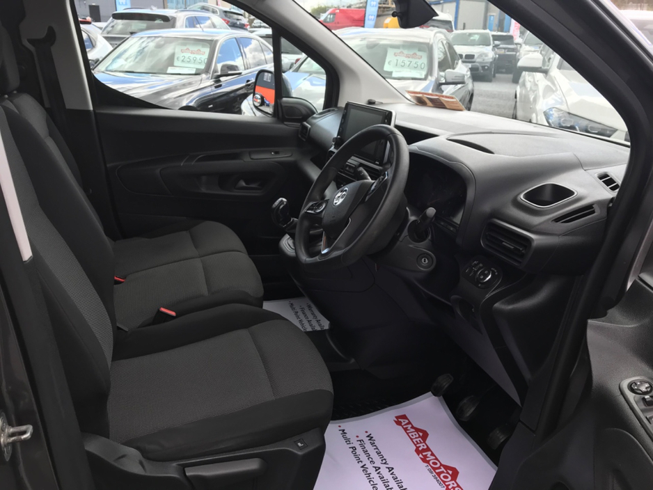 2019 Vauxhall Combo - image 47