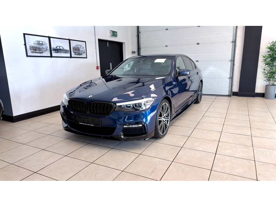 2018 BMW 5 Series - image 24