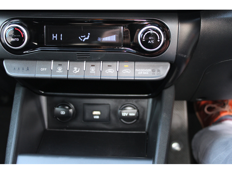 2023 Hyundai Kona - image 18