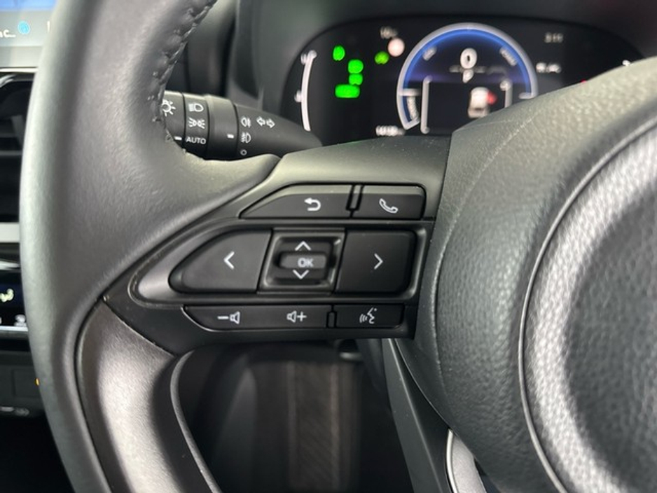 2024 Toyota Yaris Cross HYBRID LUNA €28,950