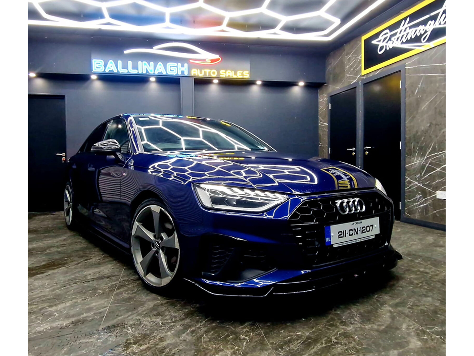 2021 Audi A4 - image 6