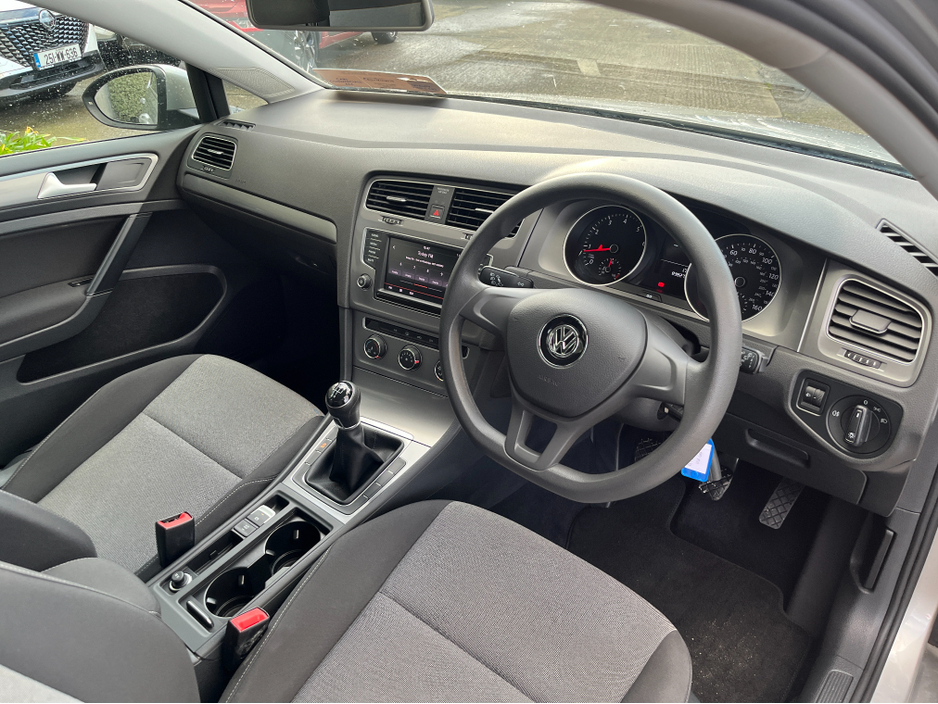 2016 Volkswagen Golf BLUEMOTION 1.2 TSI PETROL MANUAL //LOW MILES// €13,950