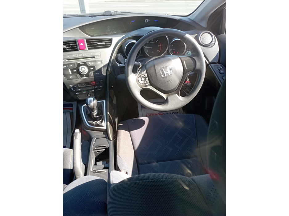 2013 Honda Civic - image 5