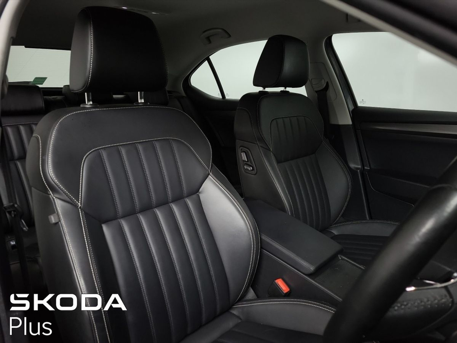 2024 Skoda Superb - image 22