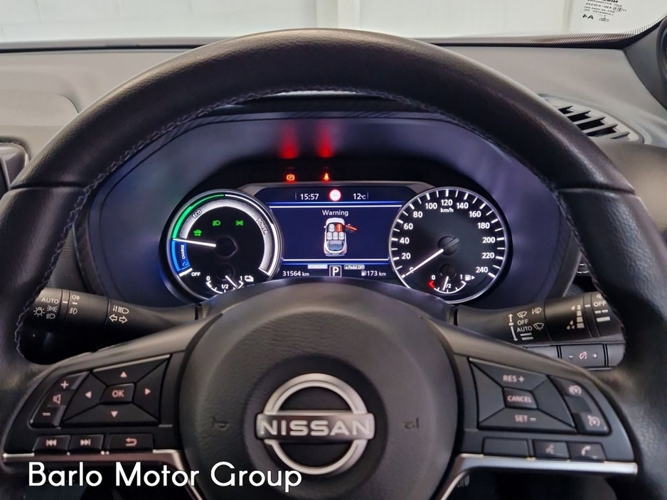 2024 Nissan Juke HYBRID 1.6 SV PREMIUM 2TONE €28,975