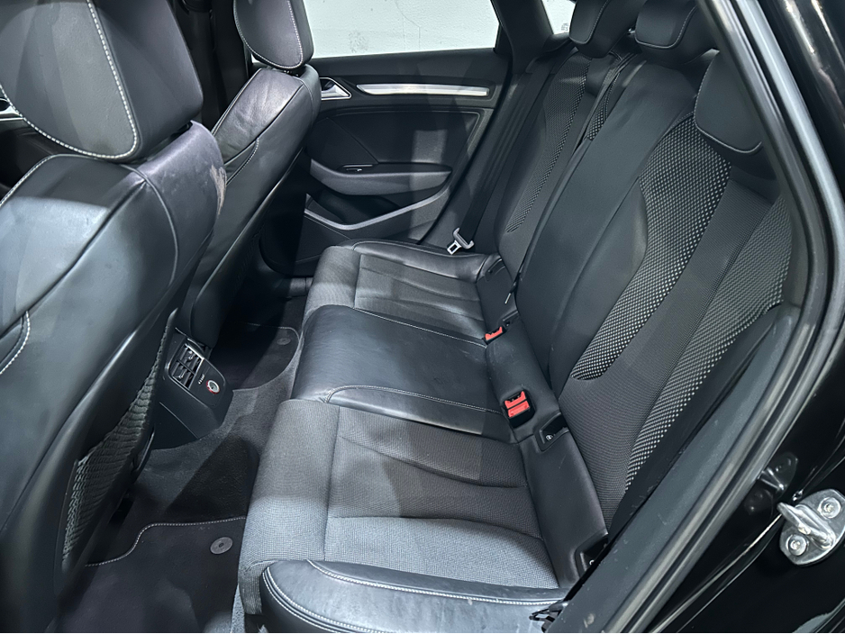 2015 Audi A3 1.6 TDI S LINE SALOON €9,750