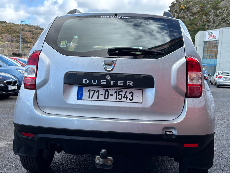 2017 Dacia Duster - image 16
