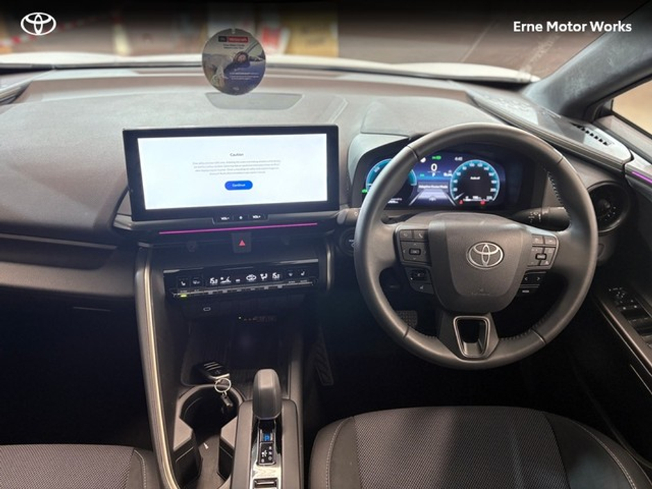 2024 Toyota C-HR - image 11