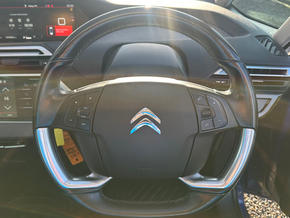 2017 Citroen C4 BlueHDi 100 Touch €9,995