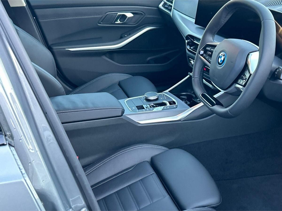 2026 BMW 3 Series 330e Sport Saloon €59,950