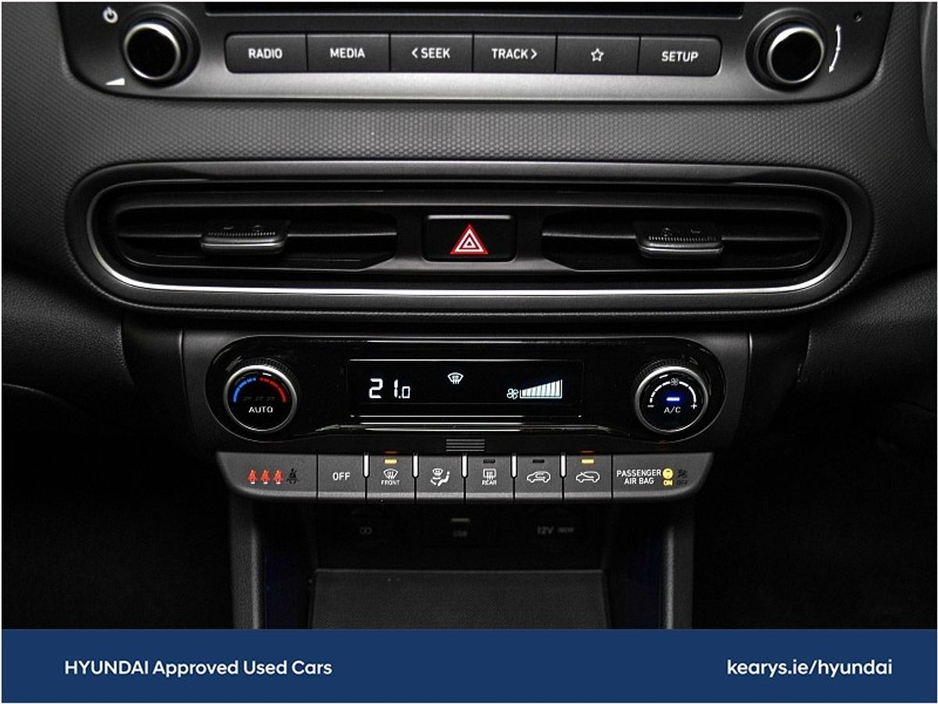 2022 Hyundai Kona - image 17