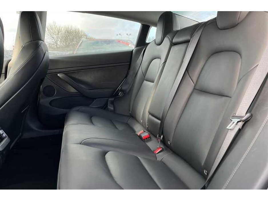 2023 Tesla Model 3 - image 11