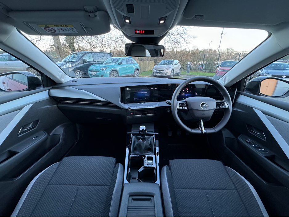 2026 Opel Astra SC | 1.2 | 110PS €32,195