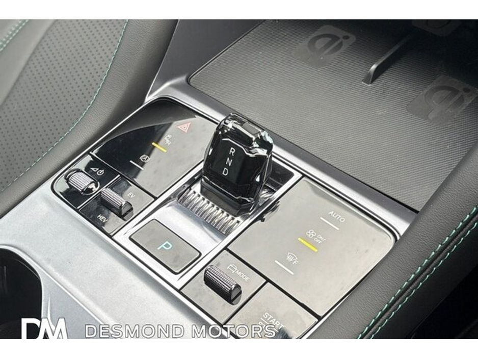 2025 BYD Seal U - image 16