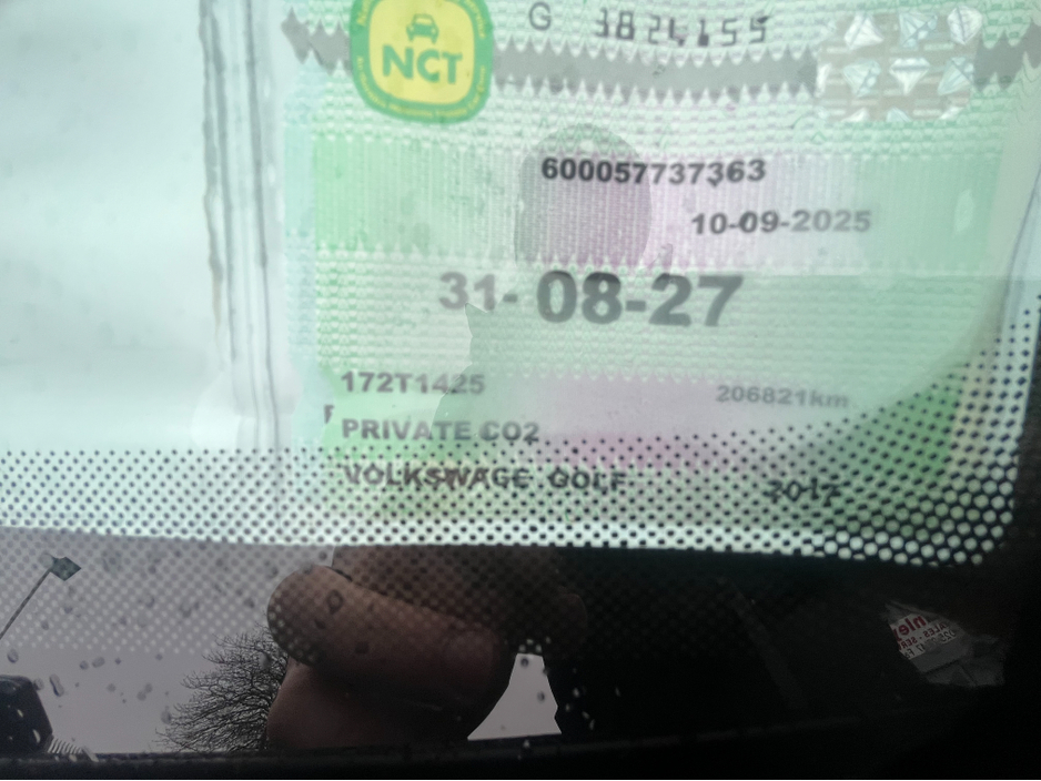 2017 Volkswagen Golf - image 6