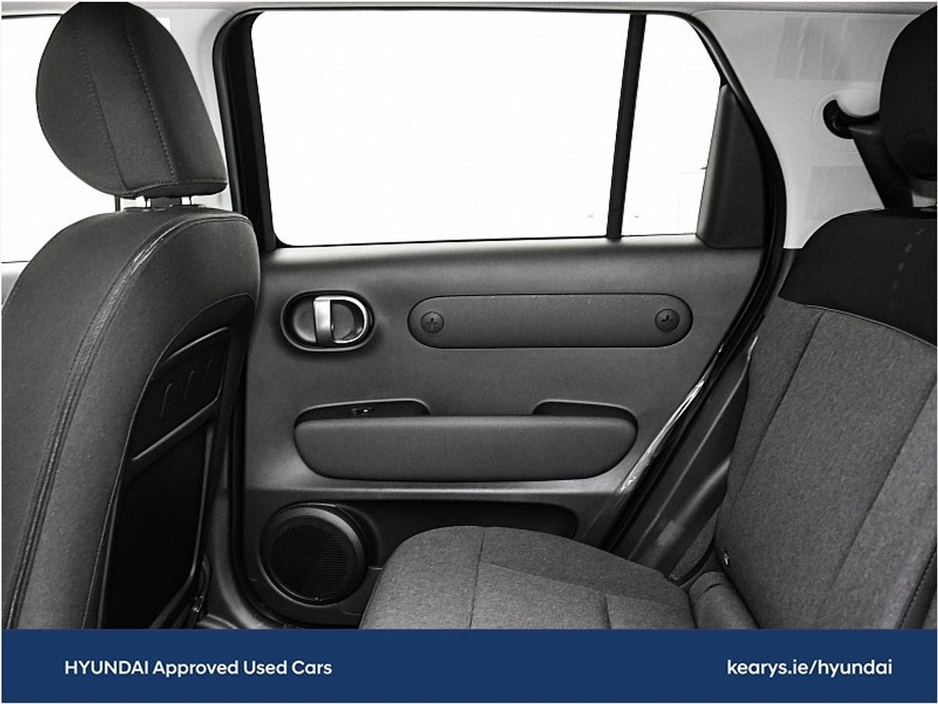 2025 Hyundai Inster Elegance 49 kWh €22,990