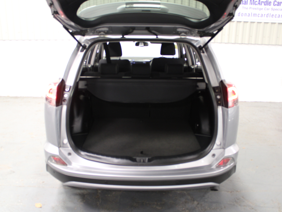 2017 Toyota Rav4 2.0 D-4D BUSINESS EDITION TSS 5DR