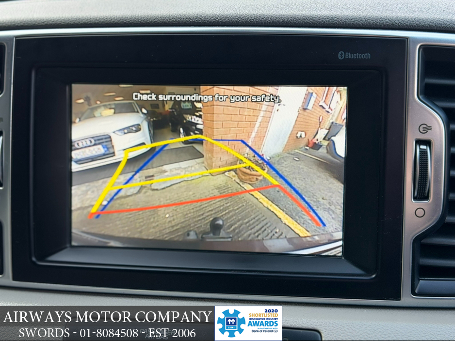 2018 Kia Sportage - image 4