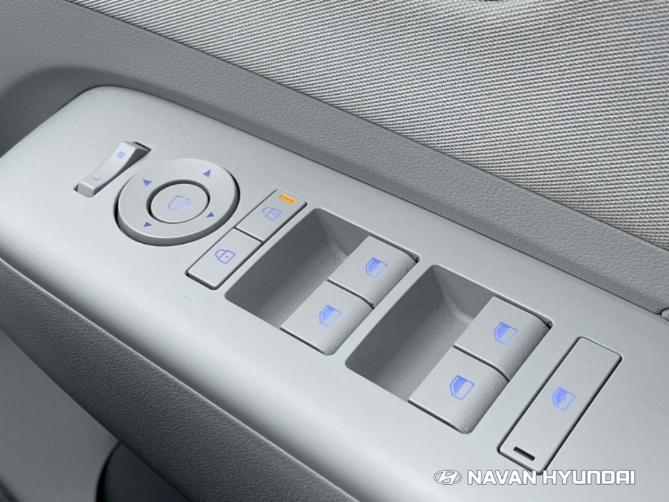 2024 Hyundai Kona EV Elegance 48kWh €25,950