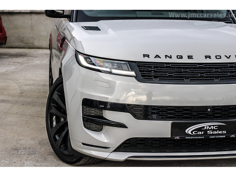 2023 Land Rover Range Rover - image 7