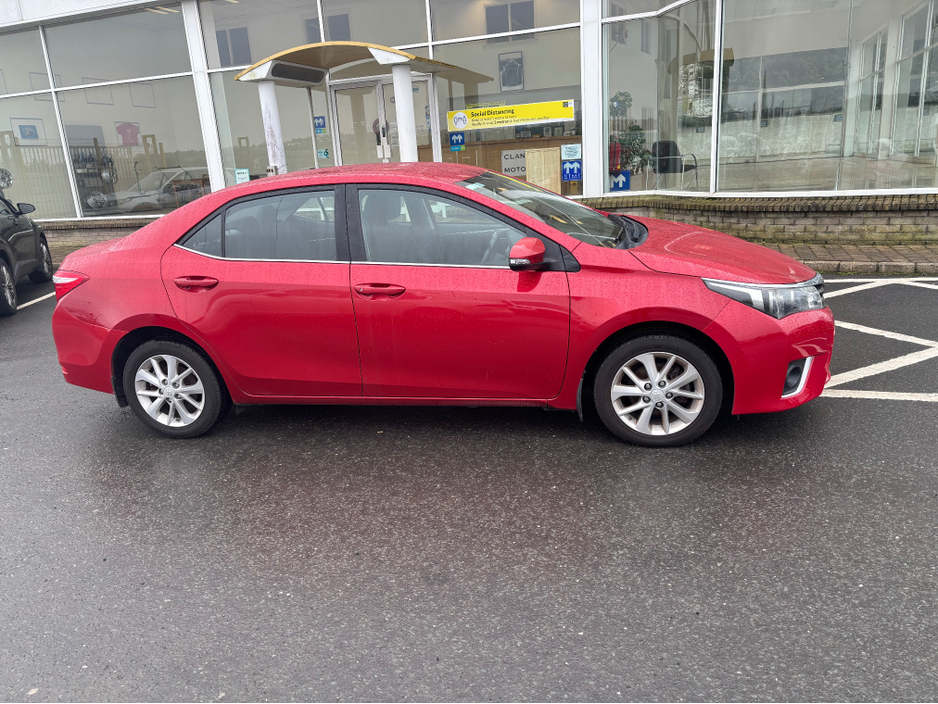 2014 Toyota Corolla 1.33 LUNA 4DR €7,500