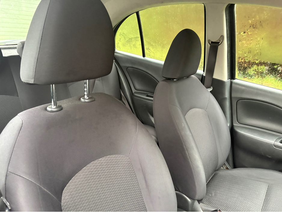 2013 Nissan Micra - image 12