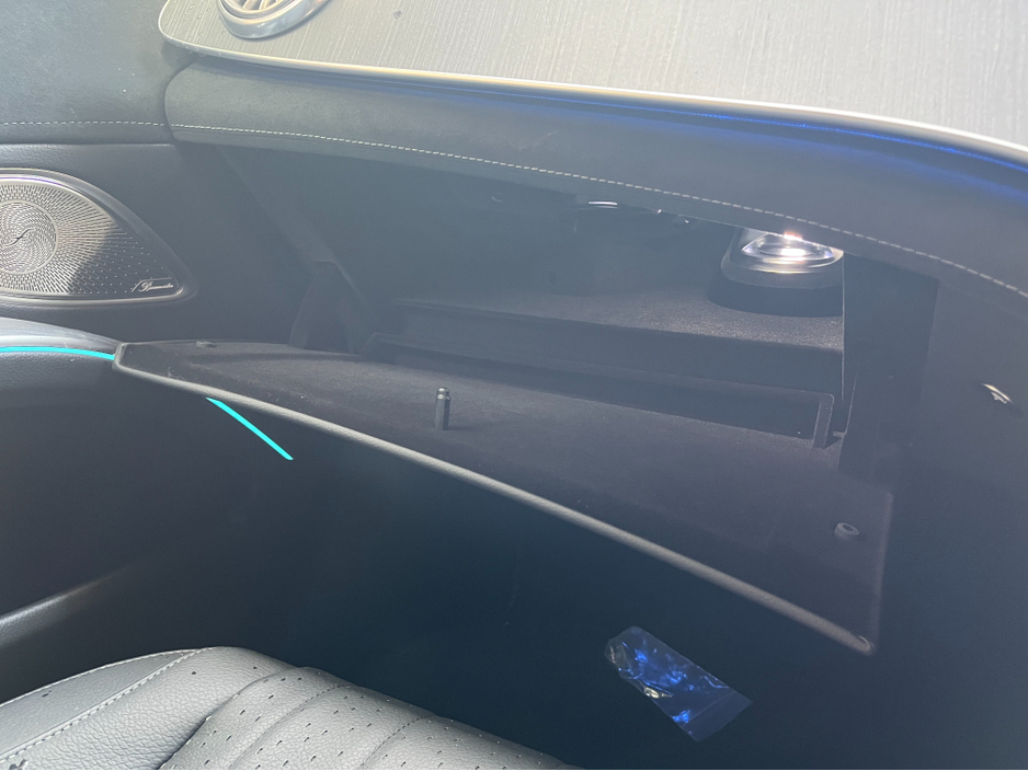 2023 Mercedes-Benz EQS - image 24