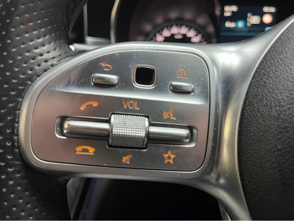 2018 Mercedes-Benz C Class €24950! 2018 MERCEDES-BENZ C220D AVANTGARDE AMG LINE 2.0 AUTOMATIC / CRUISE CONTROL / REVERSE CAMERA / ELECTRIC MEMRY & HEATED SEATS / PADDLE SHIFTERS / AMBIENT LIGHTS €24,950