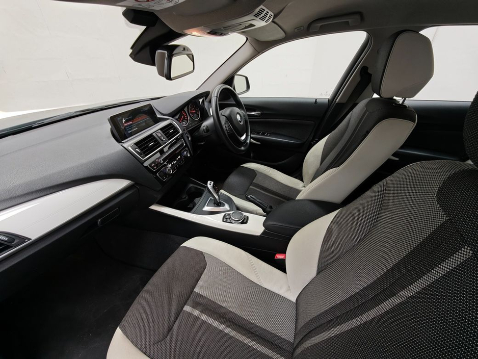 2017 BMW 1 Series - image 19