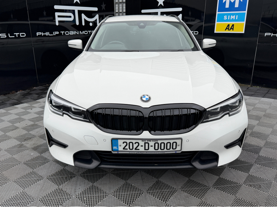 2020 BMW 3 Series 330e XDRIVE SPORT PRO AUTO €24,995