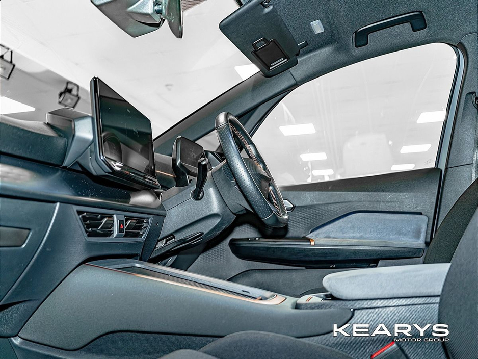 2022 Cupra Born - image 9