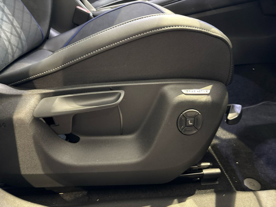 2026 Volkswagen Tayron R-line 75 PHEV €61,617