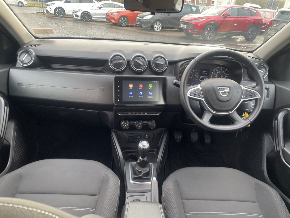 2022 Dacia Duster - image 15