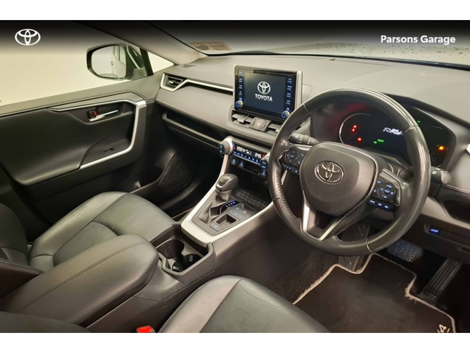 2022 Toyota Rav4 - image 7